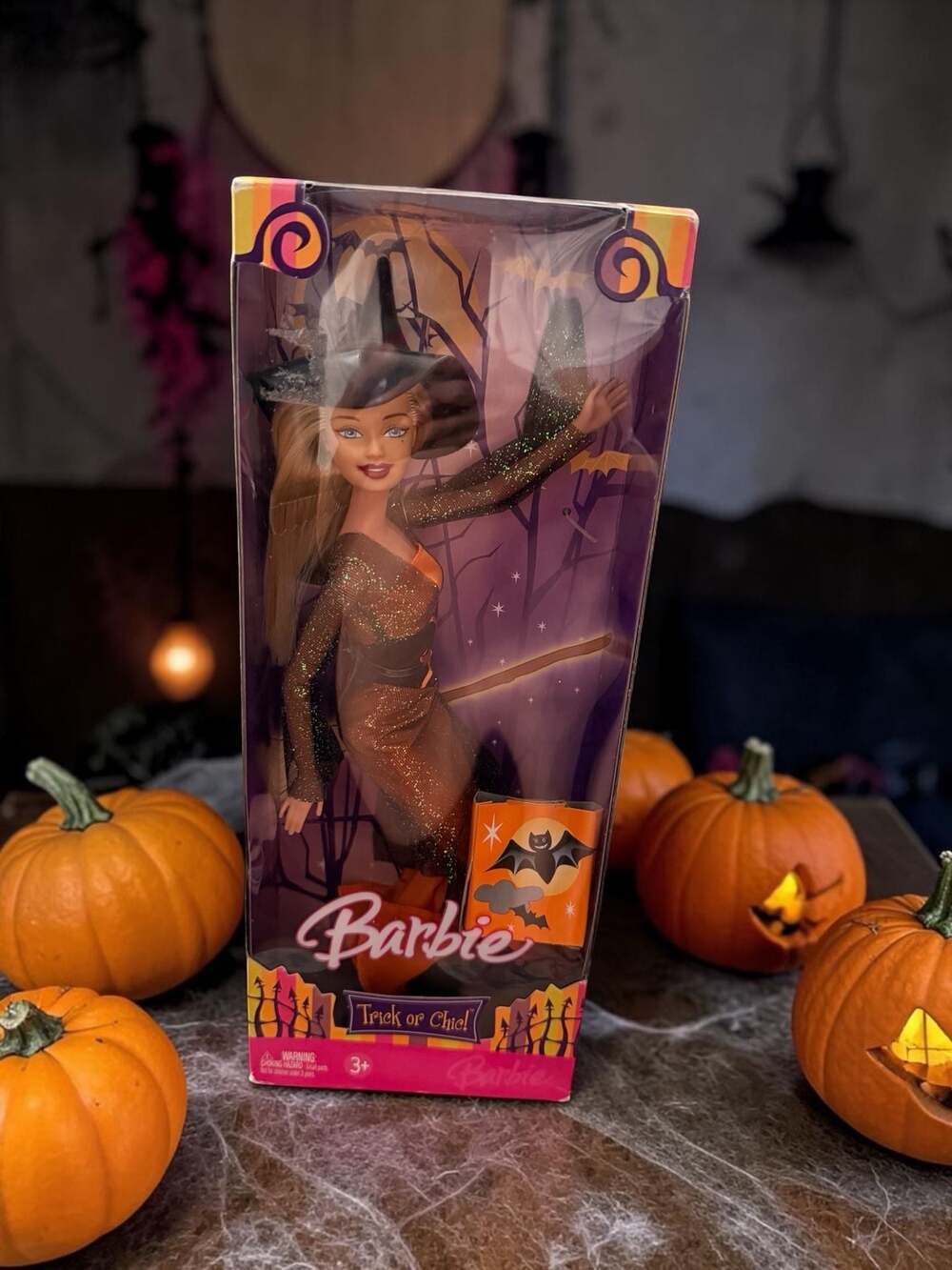 Barbie Halloween 2006 "Trick or Chic" Fashion Doll Mattel, J0548 NEW